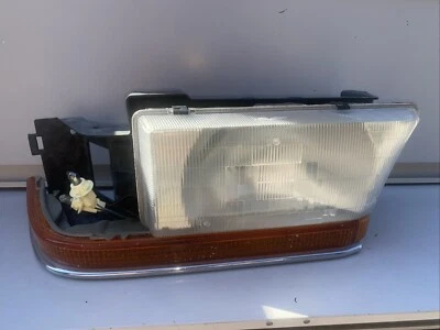 Фара в сборе 1991-1996 Buick Roadmaster седан правый правый пассажирский 91-96 - Изображение 1 из 4