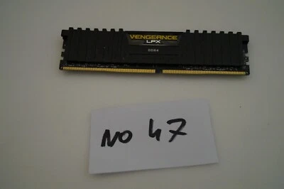 8GB Corsair CMK16GX4M2A2400C14 Vengeance LPX PC4-19200 DDR4-2400 Ram no 47 - Image 1 of 3