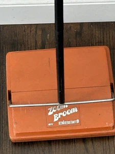 Vintage LEICHT GEBRAUCHT Bissell ZOOM BESEN Modell 2330 Teppichkehrmaschine - Bild 1 von 4