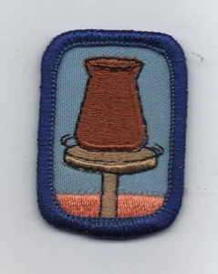 Artistic Crafts,  Interest Project Patch, Girl Scouts of Am., (1997) - Picture 1 of 1