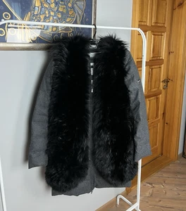 Abrigo aislante de plumón gris Fendi para mujer talla 38 - Imagen 1 de 12