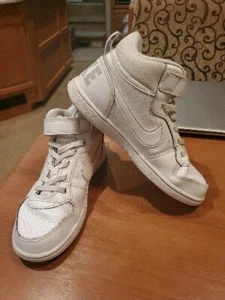 Nike Court Borough mid top sneakers ankle strap Youth size 2Y white 870026-100 - Picture 1 of 4