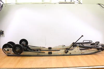 SKI-DOO Summit 800 REV 2006 suspensión trasera patín 151 extensible a 159 pulgadas Foto 1 de 4