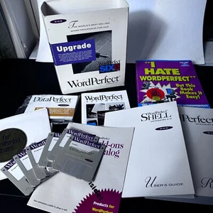 1993 WordPerfect Version 6.0 DOS/Windows Manual Disks UPGRADE w/ Book - Picture 1 of 13