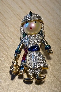 Vintage Aladdin Genie Lamp Dangle Enamel Faux Pearl Rhinestone Brooch Brooch Pin - Picture 1 of 6