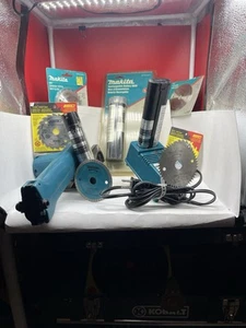 VINTAGE MAKITA 5090D   CORDLESS  DRILL KIT 3 BATTERIES CHARGER NEW OLD STOCK USA - Picture 1 of 20