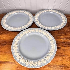 3 Wedgwood Queensware Cream on Lavender Dinner Plate 10 1/8" Shell Edge Set - Picture 1 of 6