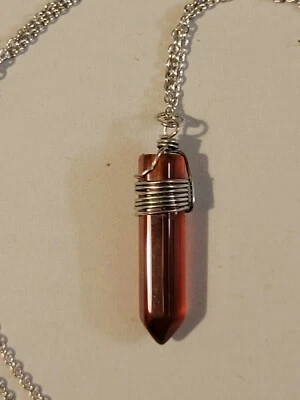 钢丝包裹式红宝石六角吊坠 — 第 1/4 张图片