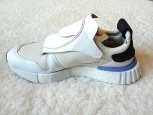 Adidas Originals Men's Sneakers RN6000 Futurepacer Boost Sz 9 AQ0907 Greone EUC - Picture 1 of 10