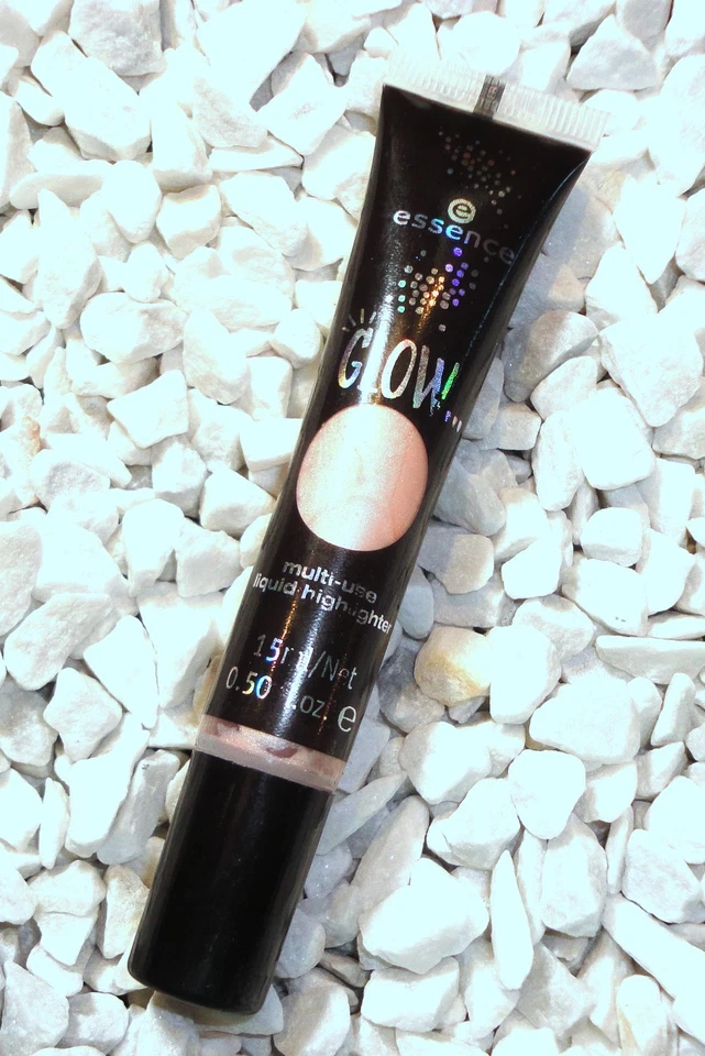 Essence Limited Edition Glow multi  liquid Highlighter 02 like you're Creme Neu - Bild 1 von 1