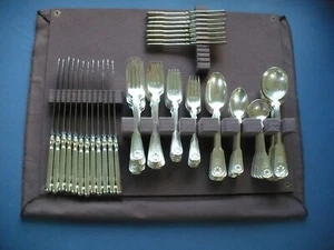 TIFFANY SHELL AND THREAD PATTERN STERLING SILVER FLATWARE - Picture 1 of 4