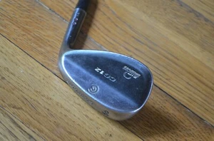 Cleveland CG 12 Tow Dots Zip Glo0ves Sand Wedge (56-14) Golf Club - Picture 1 of 4