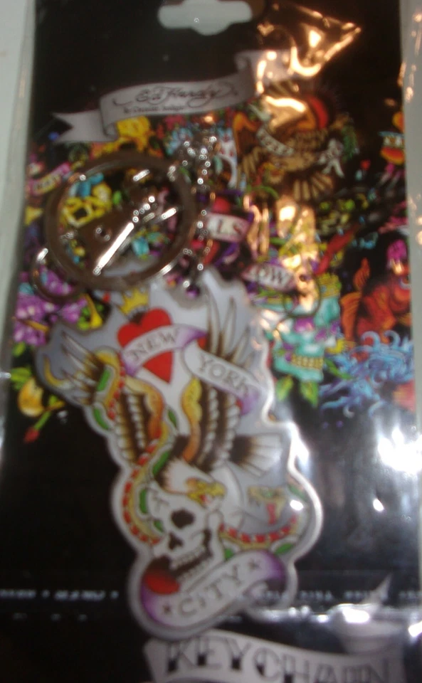 Ed Hardy LIFE Designs NUEVA TARJETA NEW YORK CITY EAGLE Llavero con Cierre GRAN REGALO  Foto 1 de 2