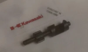 Kawasaki KIPS Power Valve 12005-1086 C model KDX 200 Right Side - Picture 1 of 1