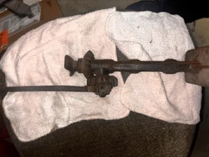 Antique 1920's Ford Script Car Truck Screw Ratchet Jack Model T A Walker MFG Co. - Picture 1 of 4