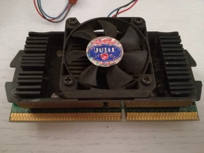 Tested INTEL CELERON MMX PROCESSOR 266MHZ SL2SY slot 1 WITH HEATSINK & FAN - Immagine 1 di 2