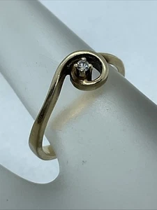 VINTAGE HANDMADE Solid 10k Yellow Gold Genuine Diamond Ladies Ring 1.7g Size 4.5 - Picture 1 of 20