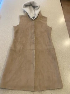 Dolce & Cabo Damen Wildleder und Sherpa Longweste mit Kapuze Gr. S - Bild 1 von 7