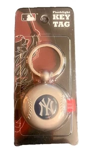 NEW NY Yankees Key Tag Chain Fob Ring Flashlight in packaging - Picture 1 of 2