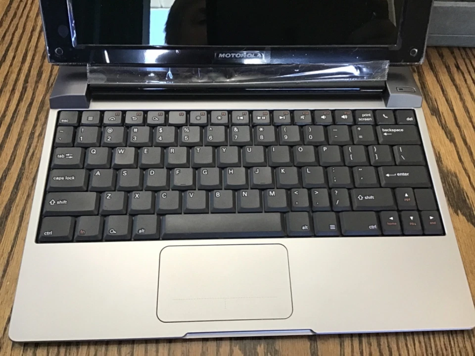 MOTOROLA DROID RAZR Lapdock 100 Box Complete Power Cord Instruction Booklet NICE - Image 1 of 4