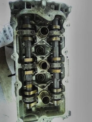 Culata trasera pasajero derecho Nissan Máxima 95-99 DOHC  Foto 1 de 4