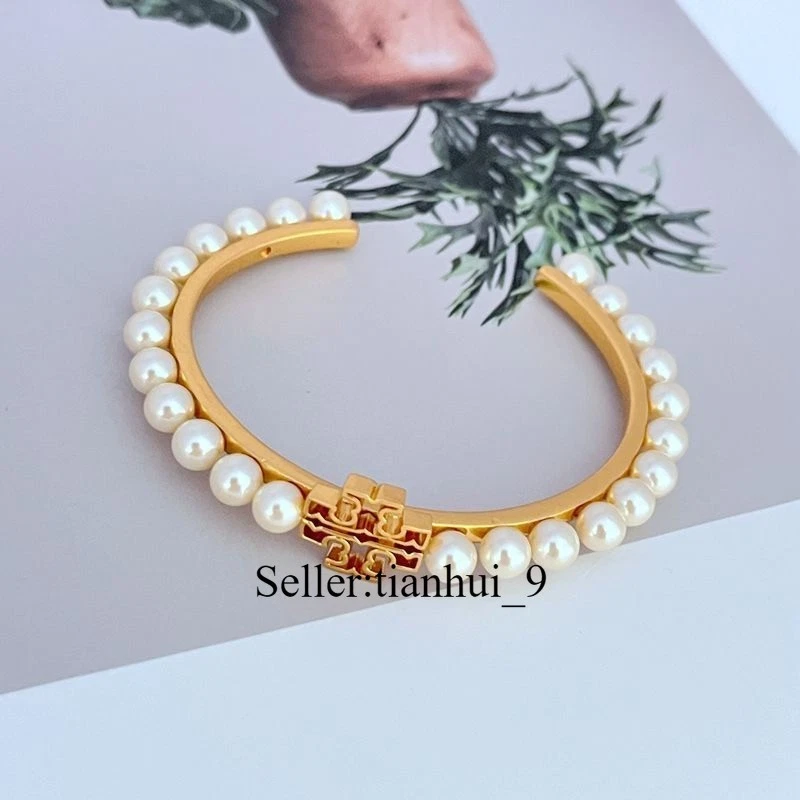 ¡Nuevo! Brazalete brazalete Tory Logo Perla Marfil OS con bolsa para joyas Foto 1 de 4
