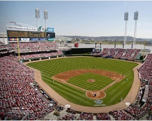 Great American Ballpark Cincinnati Reds Unsigned General View Photo - Picture 1 of 1