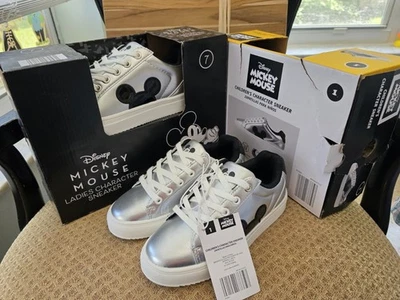 Tênis Disney Mickey Mouse (Mommy And Me) Personagem (Tamanho 7 e Tamanho 1) - Imagem 1 de 4