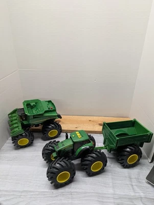 TOMY John Deere Niños Monster Treads Juguete Tractor, Vagón, Combina Luces y Sonidos Foto 1 de 4