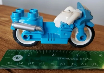 LEGO Duplo синий мотоцикл, белые ручки, резиновые шины dupmc3pb05 - Изображение 1 из 4