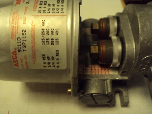 Asco Tri-point; SC11D switch unit & QL10A4 temperature transducer; 160-260 F - Picture 1 of 2