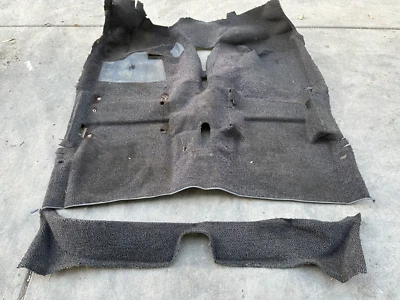 Заводской комплект напольных покрытий для BMW E12 528I 530I черный от оригинального производителя 182 000 миль - Изображение 1 из 4