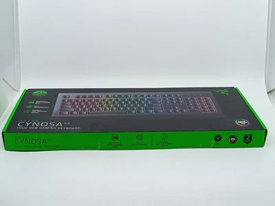 Razer Cynosa V2 - Chroma RGB Membrane Gaming Keyboard Nordic_1,13_6 - Bild 1 von 4
