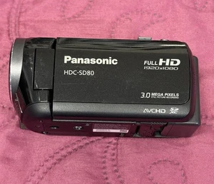 Panasonic HDC-SD80 Camcorder Videokamera - extrem kompakt Guter Zustand - Bild 1 von 7