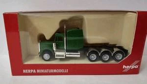 Herpa 6393 HO 1:87 Kenworth W-900 Tri-Drive Tractor with Chrome fenders - NEW - Picture 1 of 2