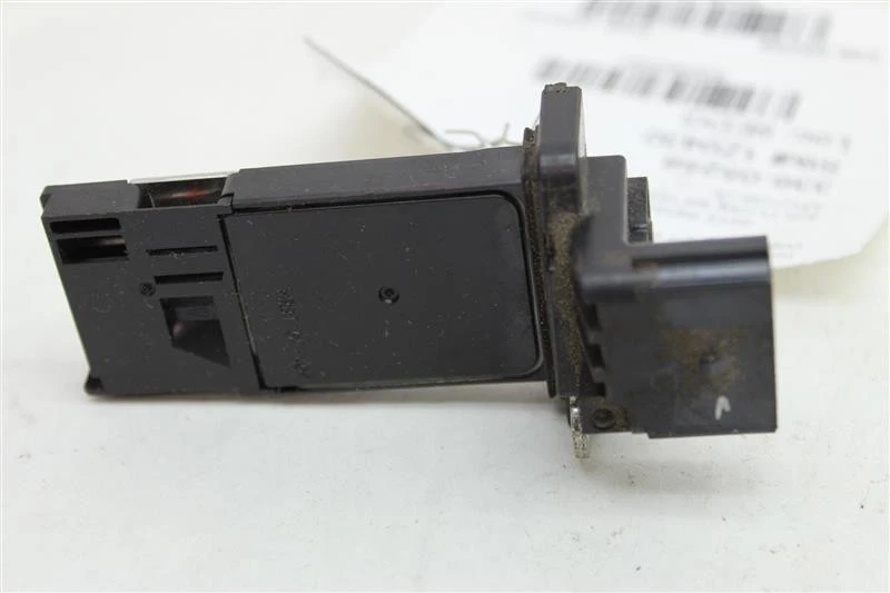 Used Fuel Injection Air Flow Meter fits: 2012 Buick Regal 2.4 Grade A - Image 1 of 4