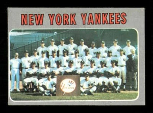 1970 Topps 399 Yankees team card VG to VGEX BXCP39 - Picture 1 of 2