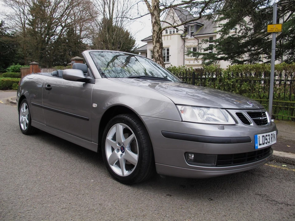 SAAB 9-3 93 2.0t 175bhp VECTOR CONVERTIBLE AUTO PETROL 2004MY 1 OWNER + SAAB - Image 1 of 4