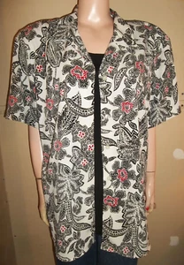 NOTATIONS ÜBERGRÖSSE KURZARM SHIRT LAGENLOOK BLUMEN 2X NEU KARRIERE - Bild 1 von 3