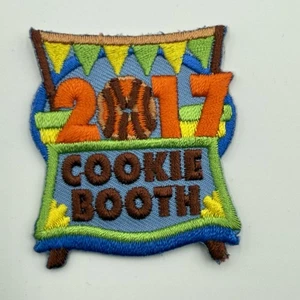 Girl Scout 2017 Cookie Booth Patch Badge - Picture 1 of 4