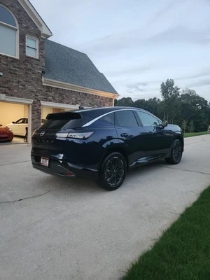 2025 Nissan Murano Platinum - Image 1 of 4