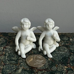 Pair Antique Bisque Porcelain Winged Cherub Putti Cake Decorations Cake Toppers - Picture 1 of 5