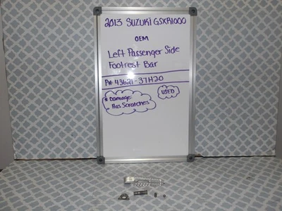 Barra reposapiés lateral pasajero izquierdo Suzuki GSXR1000 2013 OEM 43621-37H20 Foto 1 de 4