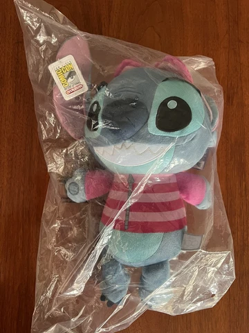 2023 SDCC Exclusive UCC Disney D100 14″ Plush Stitch n Cheshire Cat Cosplay Cover