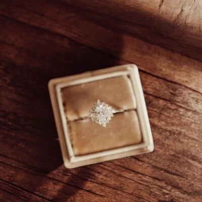 Diamond Women Oval Cut Ring Lab Grown  1.60 Carat IGI Certified 14k Yellow Gold - Image 1 of 4