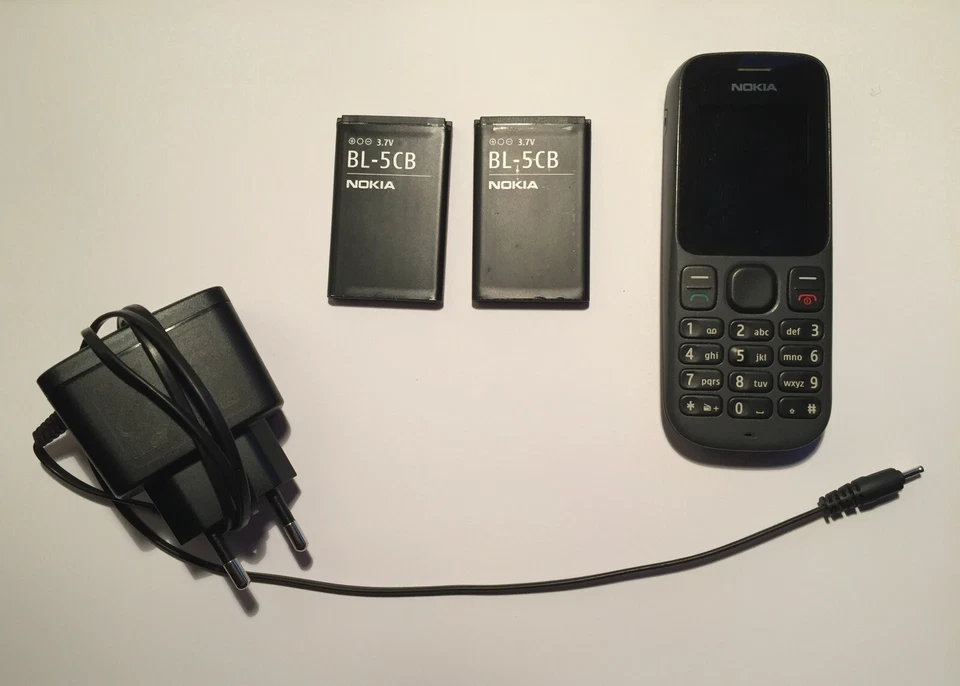  cellulare nokia 6080 - doppia batteria  - Immagine 1 di 1