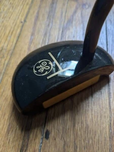 GE Wood And Brass Putter - Picture 1 of 6