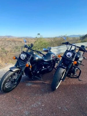 Elevadores de manillar Honda Shadow Phantom 2016 - sin basura china falsa - EzRizers Foto 1 de 4