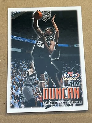 1999-00 SKYBOX NBA HOOPS - TIM DUNCAN SPURS #104 - Image 1 of 2