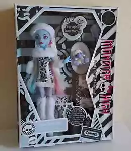 MONSTER HIGH BOORIGINAL CREEPRODUCTION DOLL ABBEY BOMINABLE - Brand New! - Picture 1 of 1
